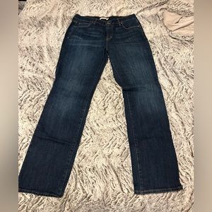Ladies Levi jeans